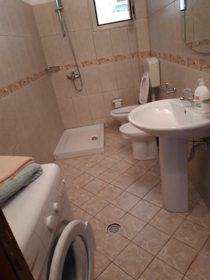 Apartament Gloria&Mitati Орікум Екстер'єр фото