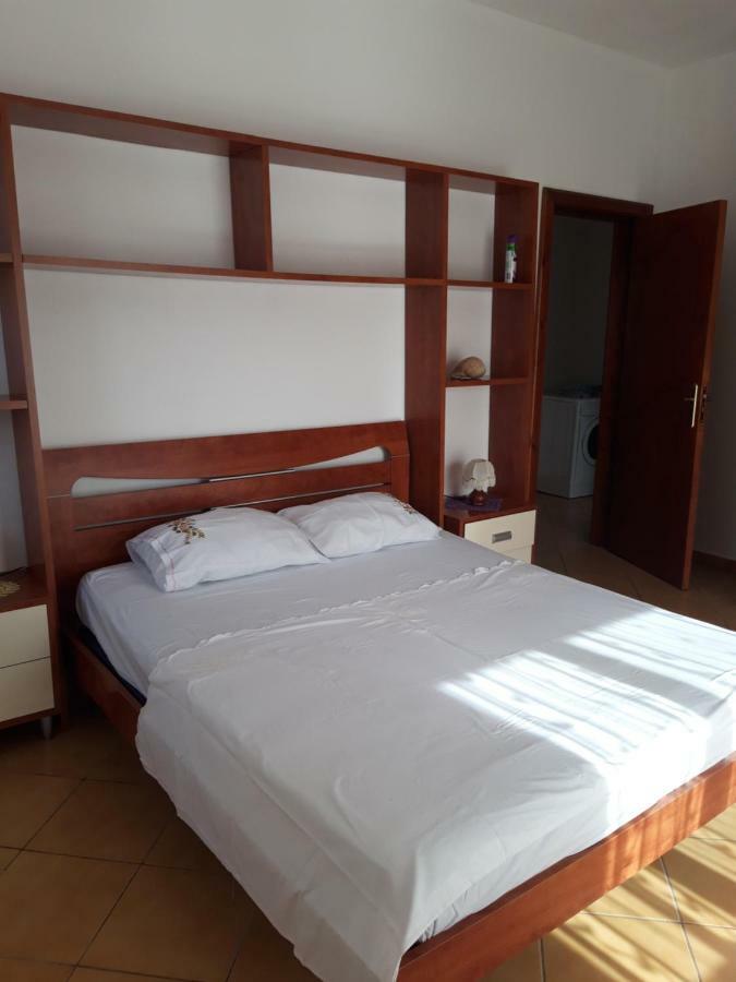 Apartament Gloria&Mitati Орікум Екстер'єр фото